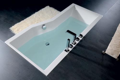 Wanna akrylowa asymetryczna 160x85 cm (prawa) VERSYS 15611 Polysan  z góry