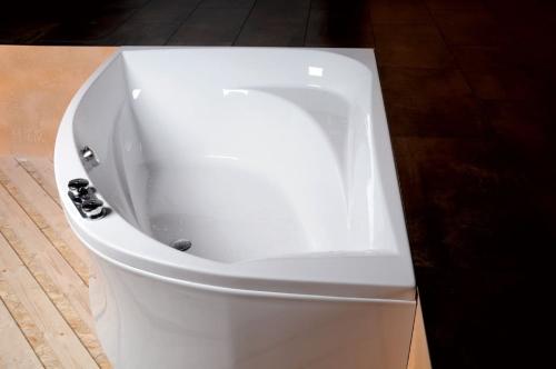 Wanna akrylowa asymetryczna 160x120 cm (prawa) TANYA 66119 Polysan aranżacja