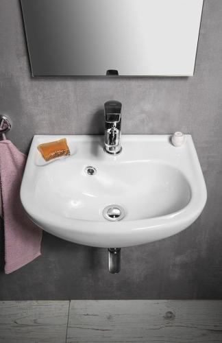 Umywalka ceramiczna mała 45 x 35 cm biały 10TP71045 (3019) ISVEA aranżacja