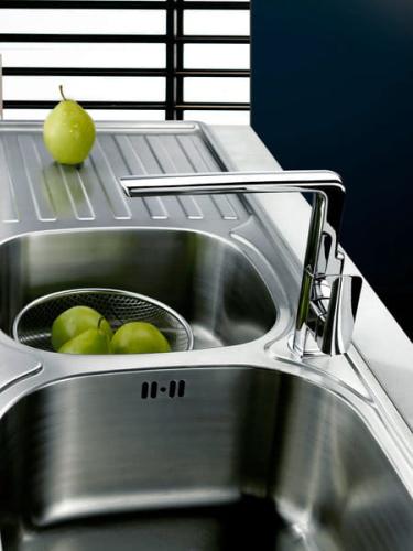 Bateria zlewozmywakowa stojąca chrom połysk MIXONA MG055 Sapho aranżacja