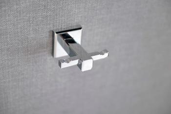 Wieszaczek podwójny chrom COLORADO 6928 Gedy zamontowany