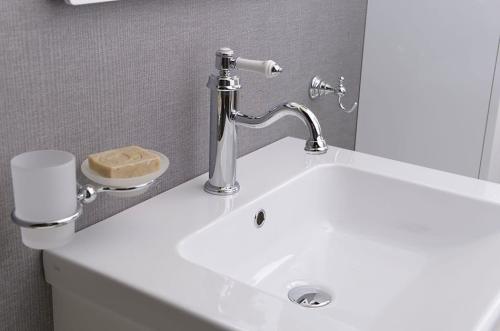 Bateria umywalkowa stojąca chrom połysk VIENNA VO002 Sapho wizualizacja