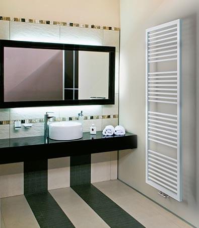 Grzejnik łazienkowy 600 x 1228 mm biały 565 W RIMINI R122 Sanotechnik wizualizacja