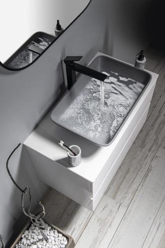 Bateria umywalkowa stojąca wysoka czarny mat DIMY DM006BL Sapho