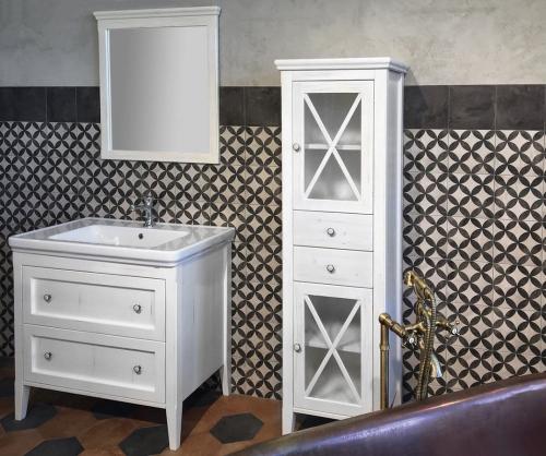 Szafki i lustro łazienkowe 60 x 80 x 3,5 cm biały postarzany Cross CR211 Sapho