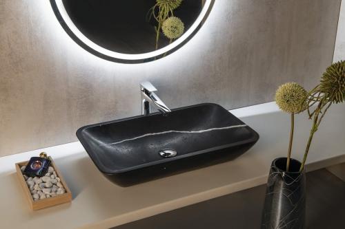Umywalka kamienna nablatowa 60 x 11 x 35 cm czarny Marquin mat BLOK 2401-39 Sapho wizualizacja