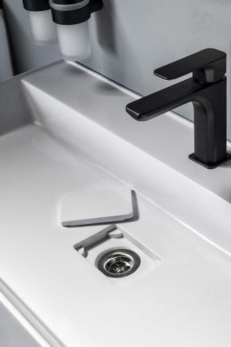 Umywalka kompozytowa nablatowa 68 x 44 cm biały z otworem GODIVA GU068 Sapho pokrywa