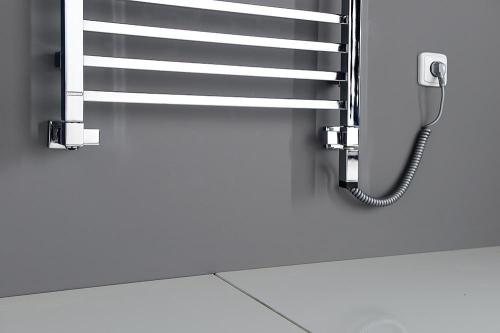 Zestaw przyłączeniowy kątowy prawy chrom CUBE COMBI CP561S Sapho z bliska