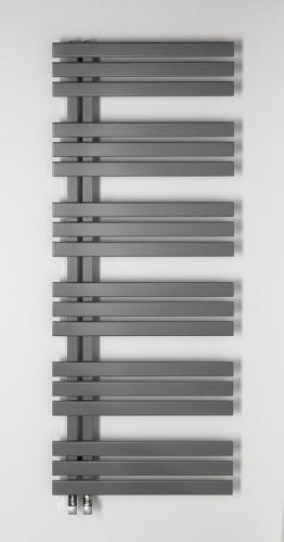 Grzejnik łazienkowy 600 x 1500 mm srebrny metalik 771 W SILVANA IR155 Sapho na ścianie