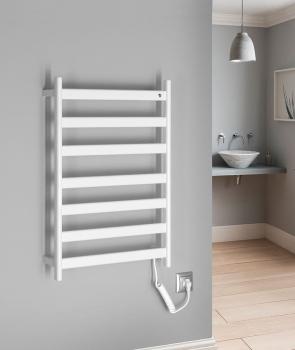 Łazienkowa suszarka elektryczna 490 x 730 x 110 mm biały 105 W ELIAS EB540 Sapho na ścianie