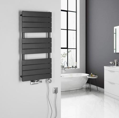 Grzejnik łazienkowy 450 x 934 mm antracyt 425 W BONDI DC405T Aqualine na scianie