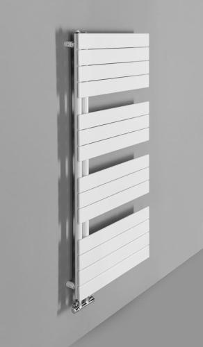 Grzejnik łazienkowy 600 x 1222 mm biały 632 W MILI DC620T Aqualine na ścianie