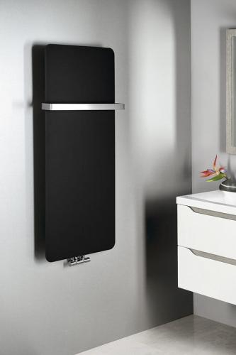 Grzejnik łazienkowy 490 x 1190 mm czarny mat 549 W TABELLA MI1147 Sapho wizualizacja