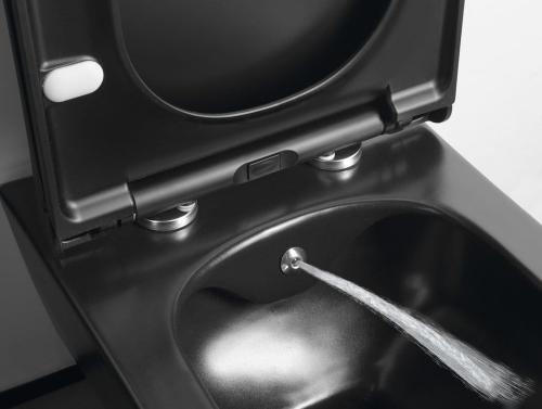 Miska WC podwieszana z funkcją bidetu czarny mat RIMLESS 35,5 x 53 cm AWA 100312-110 Sapho z bliska