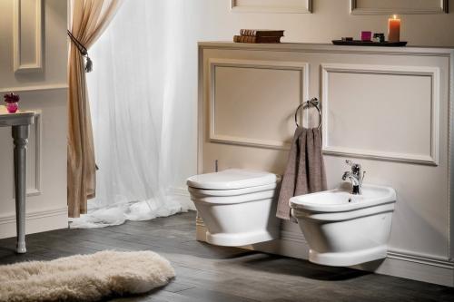 Miska WC c podwieszana 36 x 53 cm ANTIK AN320 Creavit wiszace