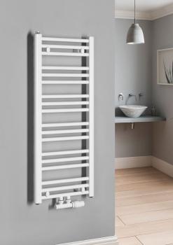 Grzejnik łazienkowy 400 x 930 mm biały 327 W ALBRECHT 600.111.4 Bruckner na ścianie