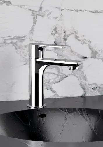 Bateria umywalkowa stojąca chrom PAX XA02 Sapho aranżacja