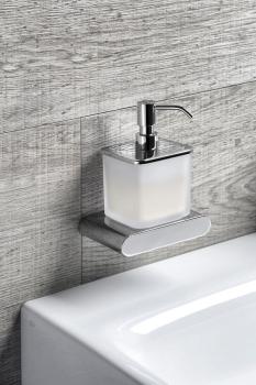 Dozownik do mydła chrom FLORI RF019 Sapho aranżacja