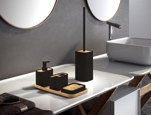 Dozownik do mydła czarny mat/bambus NINFEA 138014 Gedy aranżacja