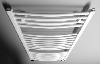Grzejnik łazienkowy 450 x 960 mm biały 447 W ORBIT ILO94T Aqualine z góry