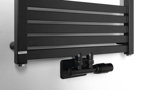 Grzejnik łazienkowy 500 x 1610 mm czarny mat 776 W GRUNT 600.123.6 BRUCKNER podłączenie