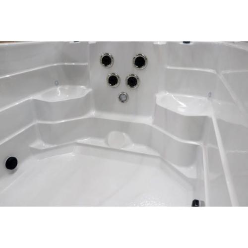 Basen ogrodowy 5 osobowy Jacuzzi TAHITI SPA54 Sanotechnik
