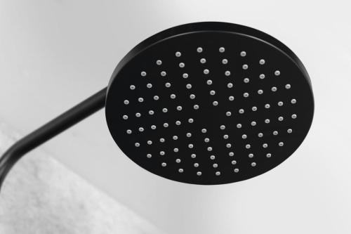 Zestaw prysznicowy MIA z baterią dźwigniową czarny mat MA139B Aqualine deszczownia