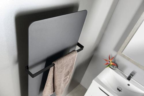 Wieszak na ręcznik 39 cm TABELLA czarny mat MI390B Sapho z kaloryferem