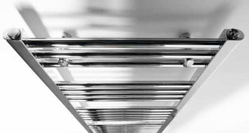 Grzejnik łazienkowy 500 x 1600 mm chrom 467 W podłączenie środkowe ALYA LLS304 Aqualine z góry