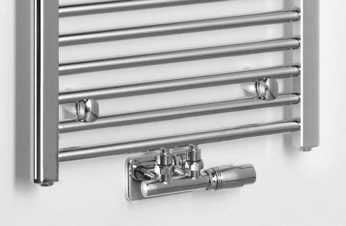 Grzejnik łazienkowy 500 x 1600 mm chrom 467 W podłączenie środkowe ALYA LLS304 Aqualine połaczenie
