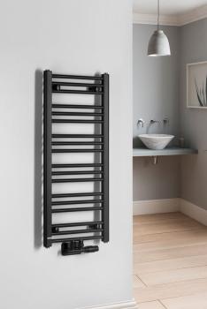 Grzejnik łazienkowy 400 x 930 mm czarny mat 327 W ALBRECHT 600.111.6 Bruckner  wizualizacja
