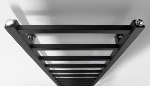 Grzejnik łazienkowy 400 x 1500 mm czarny mat 323 W METRO LIGHT IR447TB Sapho z góry