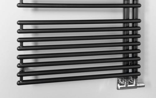Grzejnik łazienkowy 596 x 1782 mm antracyt 1001 W TUBINI DC335T Aqualine podłaczenie