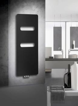 Grzejnik łazienkowy 590 x 1490 mm czarny mat 827 W TABELLA OPEN MI1457 Sapho WIZUALIZACJA