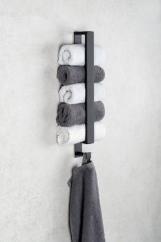 Wieszak na ręcznik czarny mat STYLE 11122110 RIDDER z ręcznikami