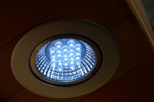 3 osobowa sauna OPEN J20150 - lampka