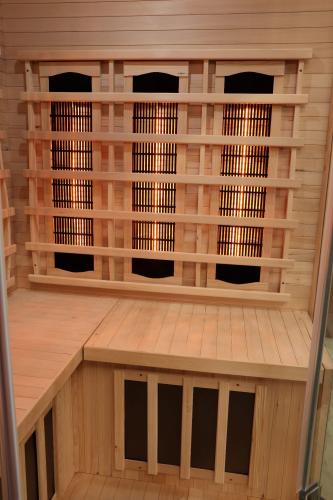 2 osobowa sauna na podczerwień SUPREME 120 x 120 x 190 cm SB80120 SANOTECHNIK Ławki i promienniki