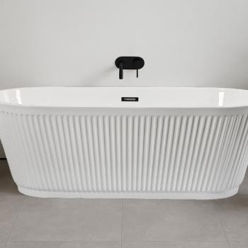 Wanna wolnostojąca akrylowa TIVOLI 170x75x58 cm G9046 Sanotechnik