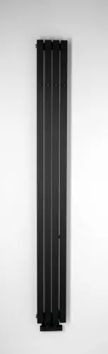 Grzejnik łazienkowy 190 x 1800 mm czarny mat 604 W LETIZIA IR247B Sapho na ścianie